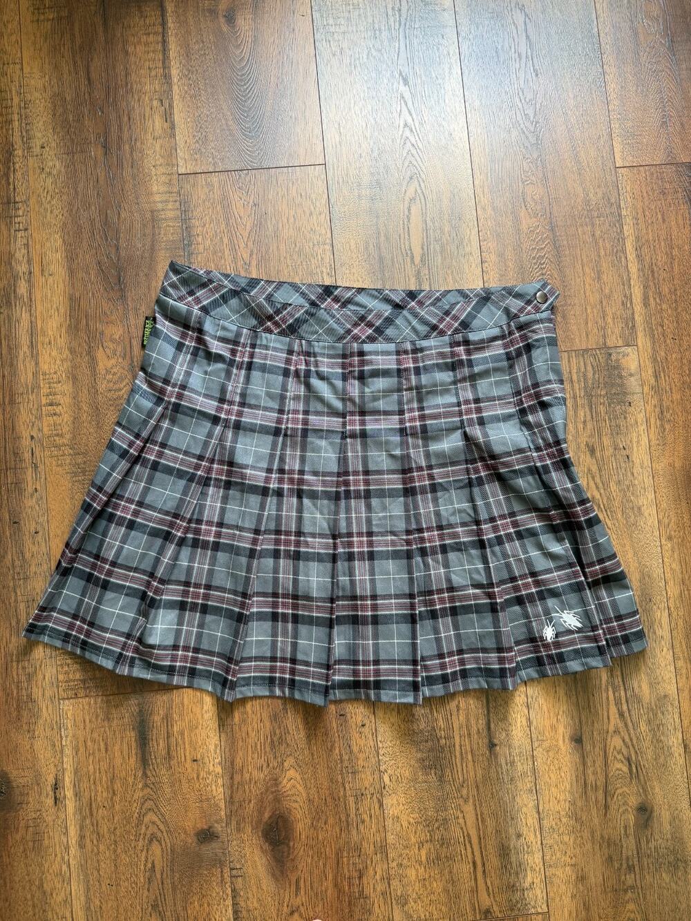 Beetlejuice Women’s XXL Plaid Pleated Mini Skort Gray Dark Academia Goth Punk